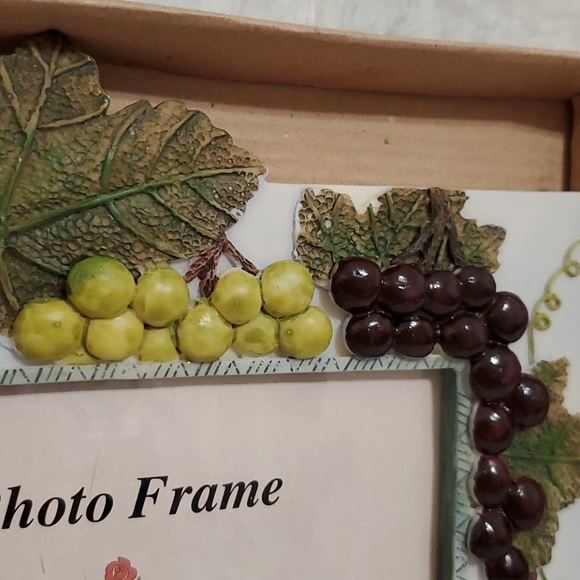 NOVEMBER Month Picture frame 4x6 raised graphics  Birthday NIP - Picture 8 of 8